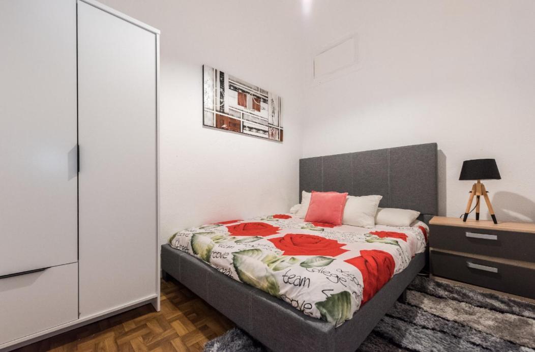 M&F Apartaments Chueca Мадрид Экстерьер фото